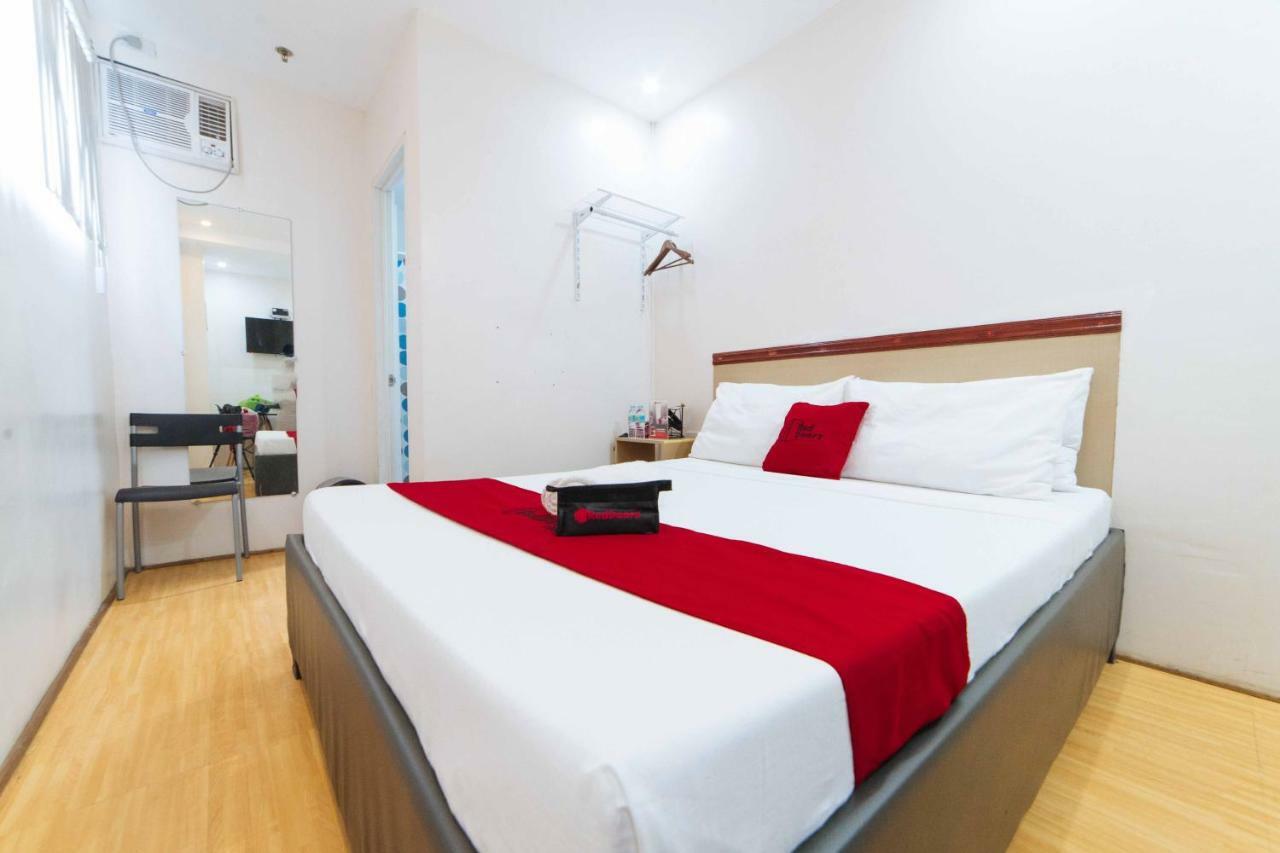 Reddoorz Plus Near Sm Lanang Davao Bagian luar foto