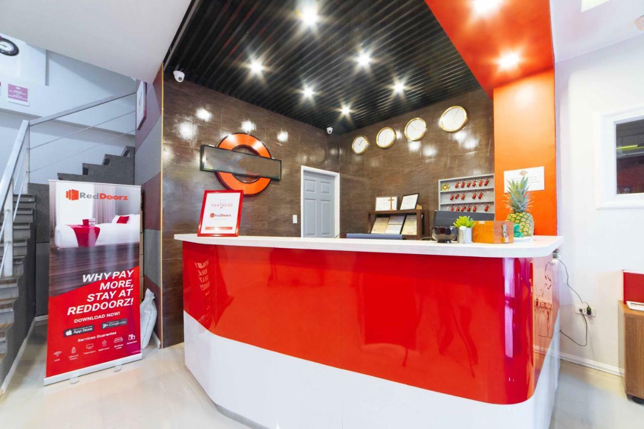 Reddoorz Plus Near Sm Lanang Davao Bagian luar foto