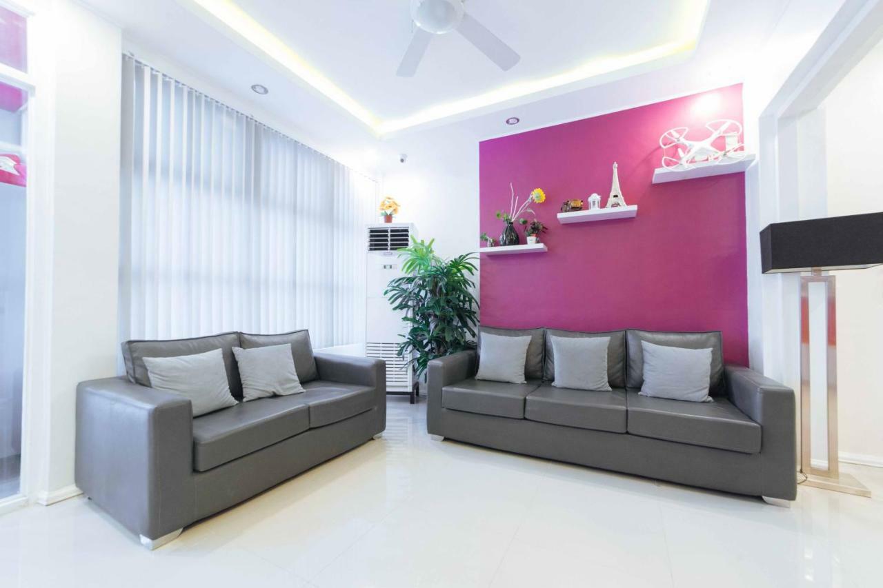 Reddoorz Plus Near Sm Lanang Davao Bagian luar foto