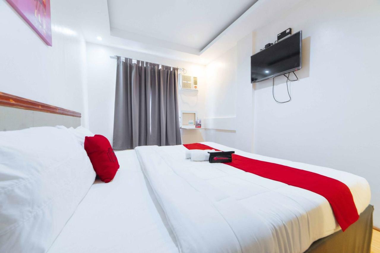 Reddoorz Plus Near Sm Lanang Davao Bagian luar foto