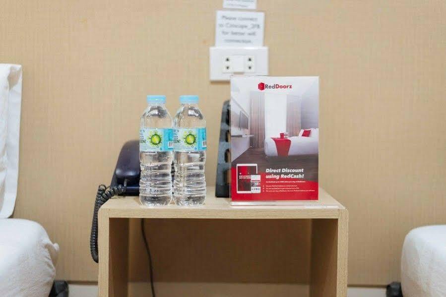 Reddoorz Plus Near Sm Lanang Davao Bagian luar foto